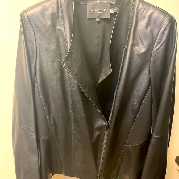 Lafayette New York 148 slanted front zip leather jacket. - Picture 4 of 8